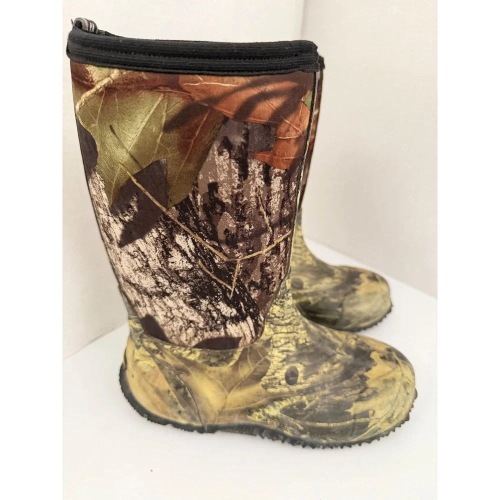 Bogs Classic High Mossy Oak Camo Waterproof Insulated Winter Boots Kids Size 4